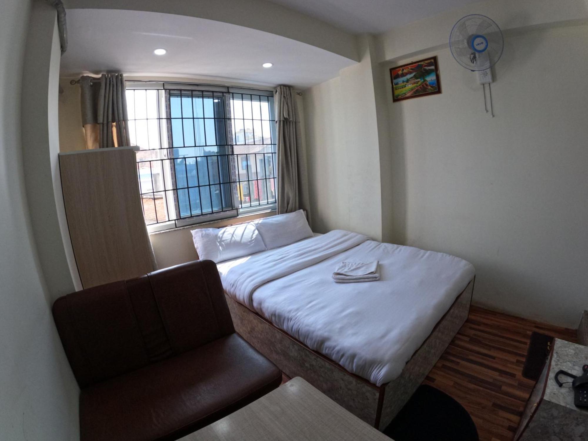 Hotel Global Village Káthmándú Exteriér fotografie